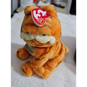 Ty Beanie Baby Garfield the Cat plush toy.  Retired